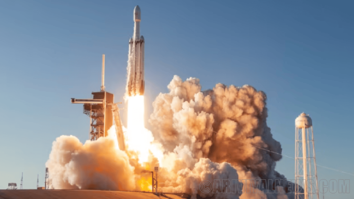 SpaceX launches 3 satellites